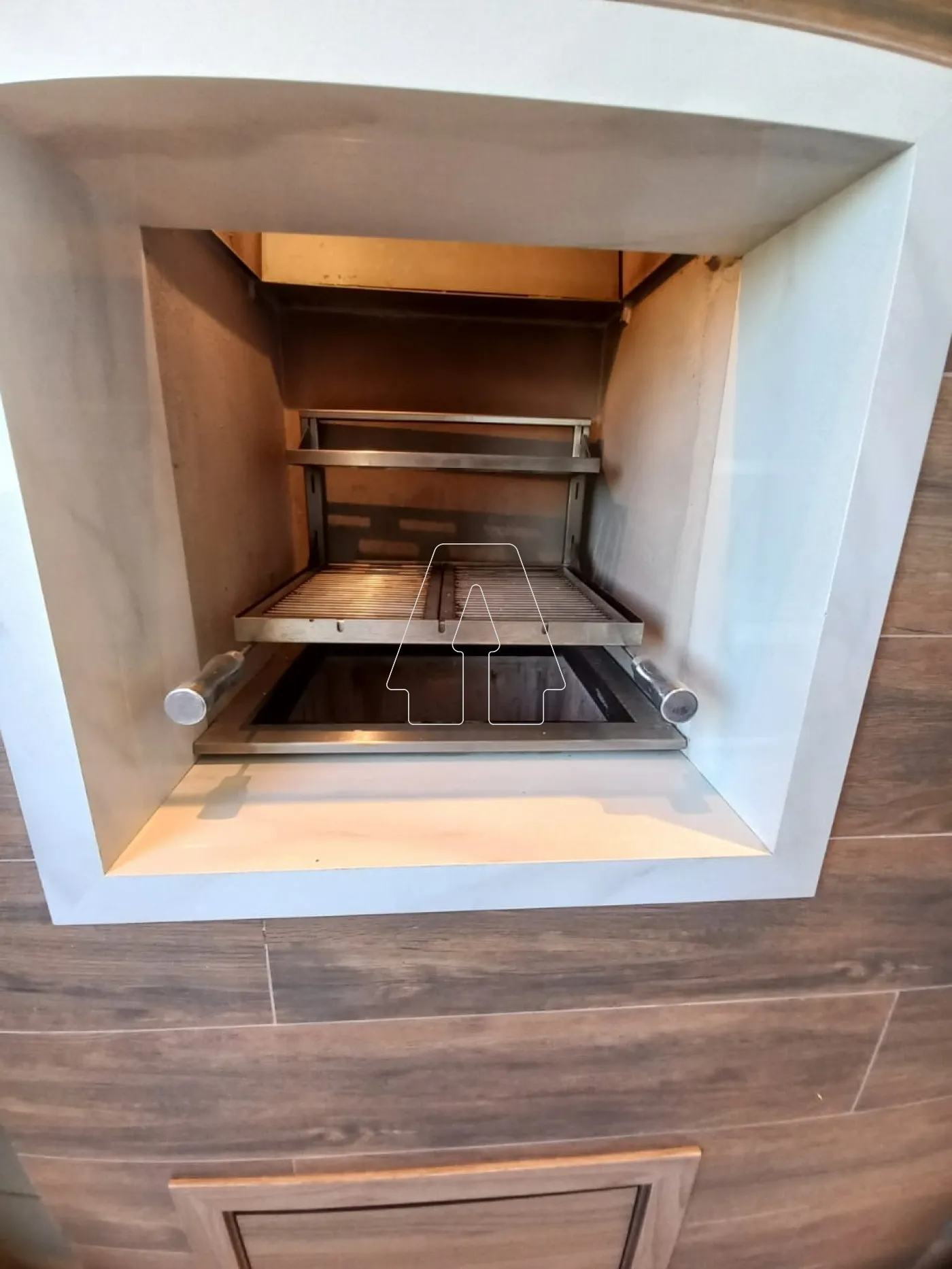 Alugar Apartamento / Padr&atilde;o em Ara&ccedil;atuba R$ 3.200,00 - Foto 7