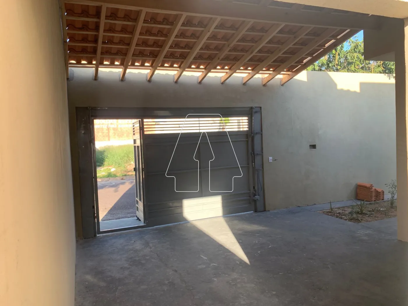 Alugar Casa / Residencial em Ara&ccedil;atuba R$ 2.350,00 - Foto 15