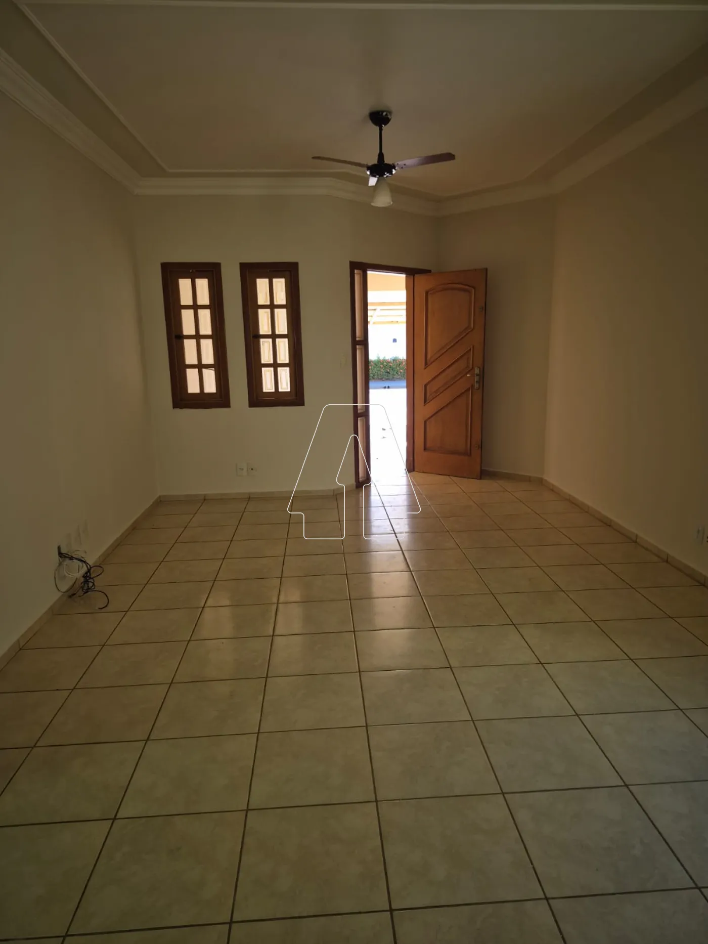Comprar Casa / Residencial em Ara&ccedil;atuba R$ 477.000,00 - Foto 3