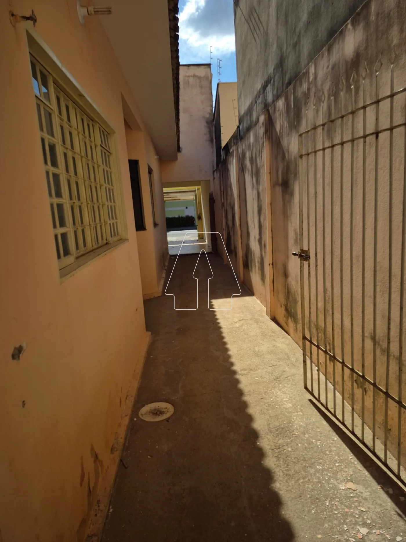 Comprar Casa / Residencial em Ara&ccedil;atuba R$ 477.000,00 - Foto 17