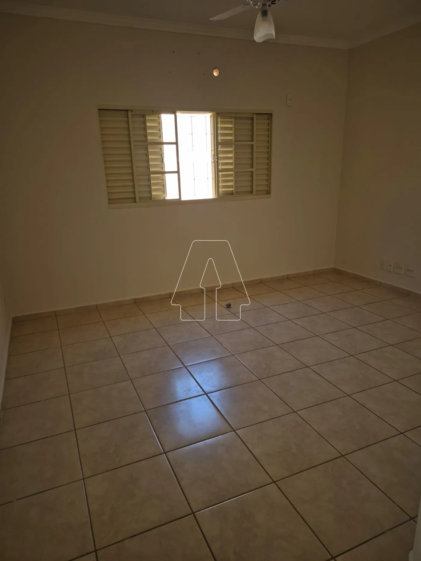 Comprar Casa / Residencial em Ara&ccedil;atuba R$ 477.000,00 - Foto 13