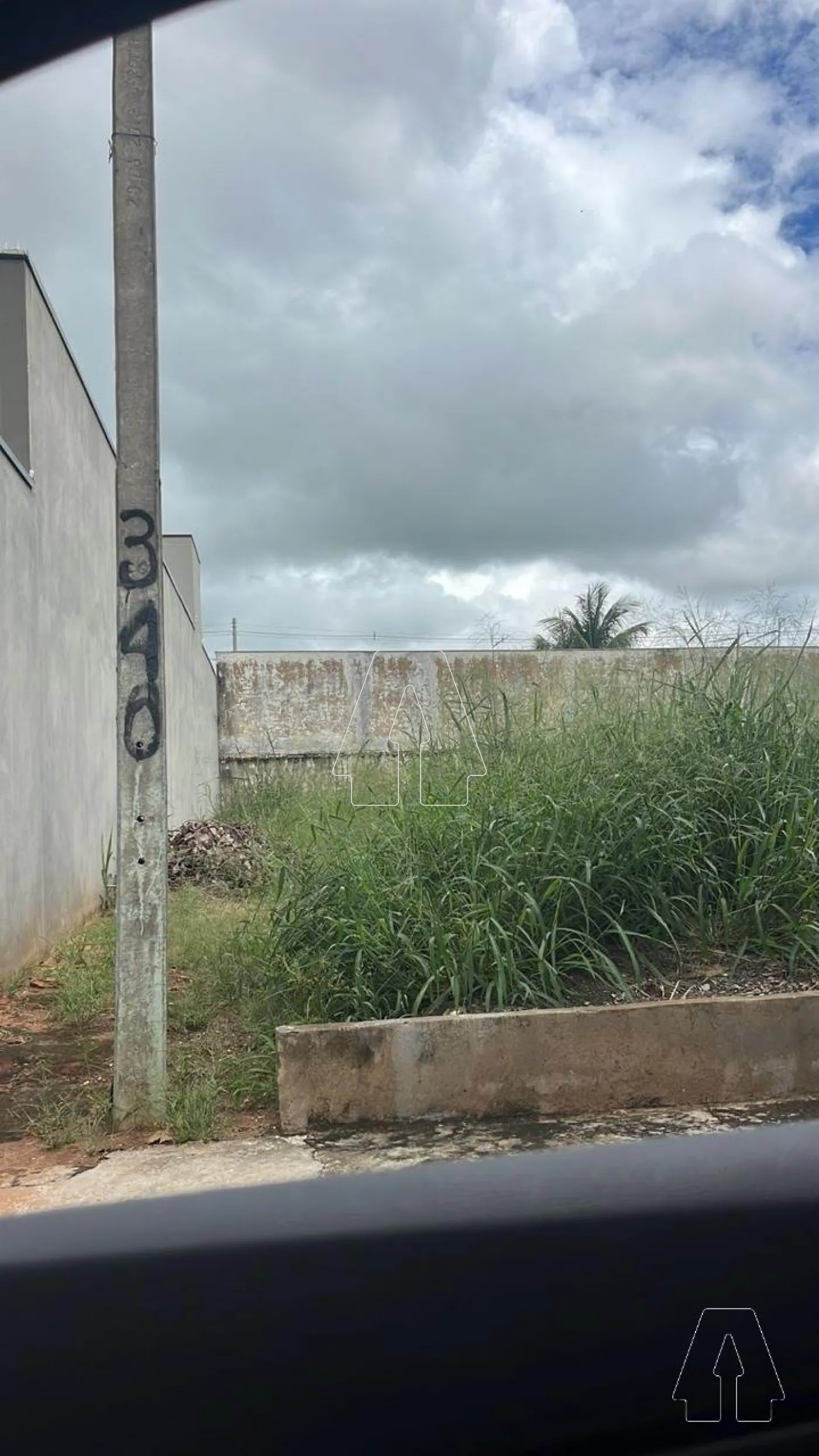 Comprar Terreno / Padr&atilde;o em Ara&ccedil;atuba R$ 170.000,00 - Foto 3