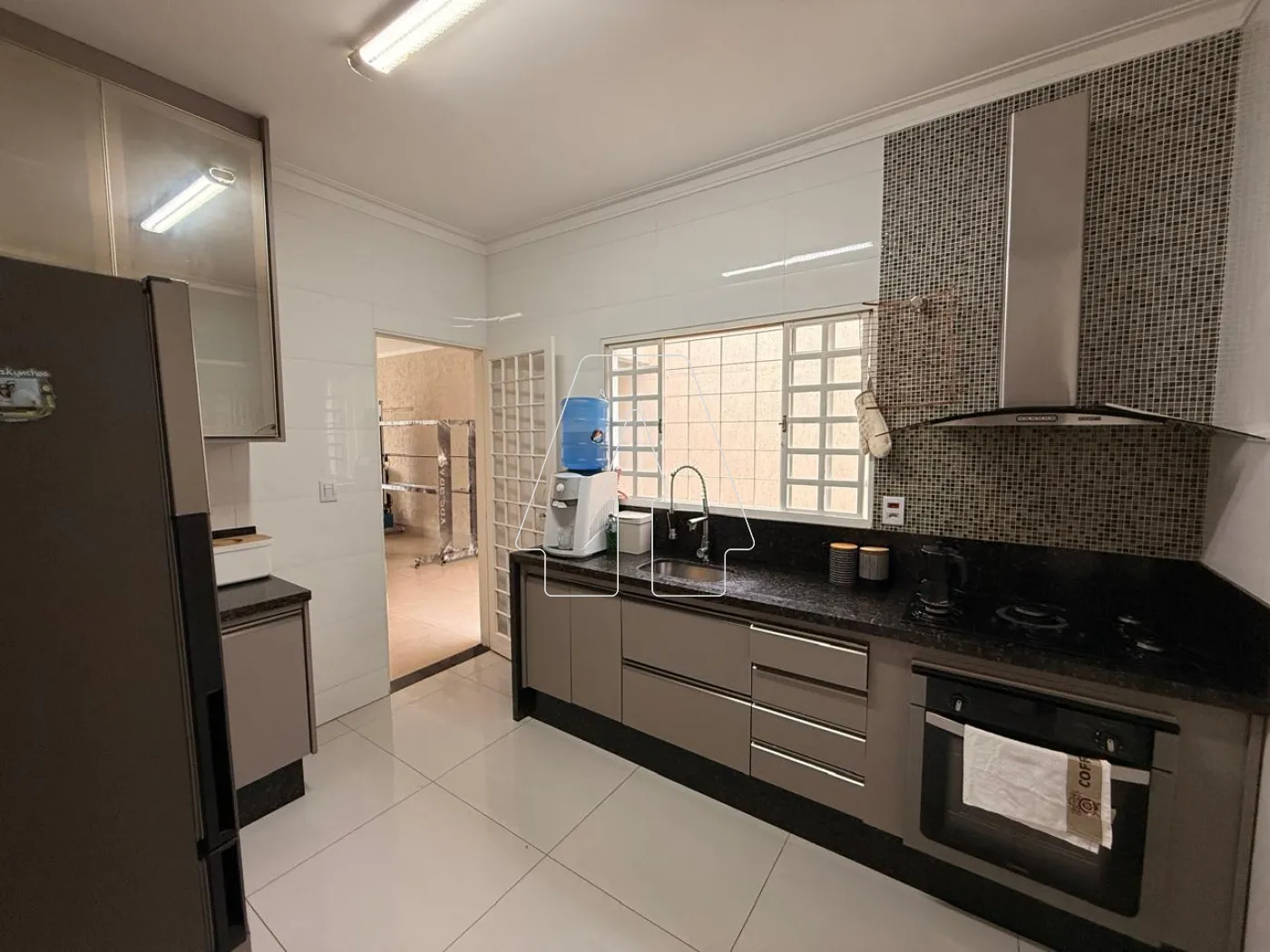 Comprar Casa / Residencial em Ara&ccedil;atuba R$ 650.000,00 - Foto 19