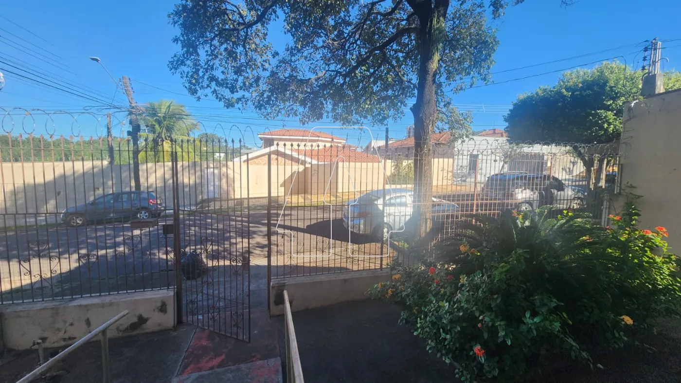 Comprar Casa / Residencial em Ara&ccedil;atuba R$ 350.000,00 - Foto 4