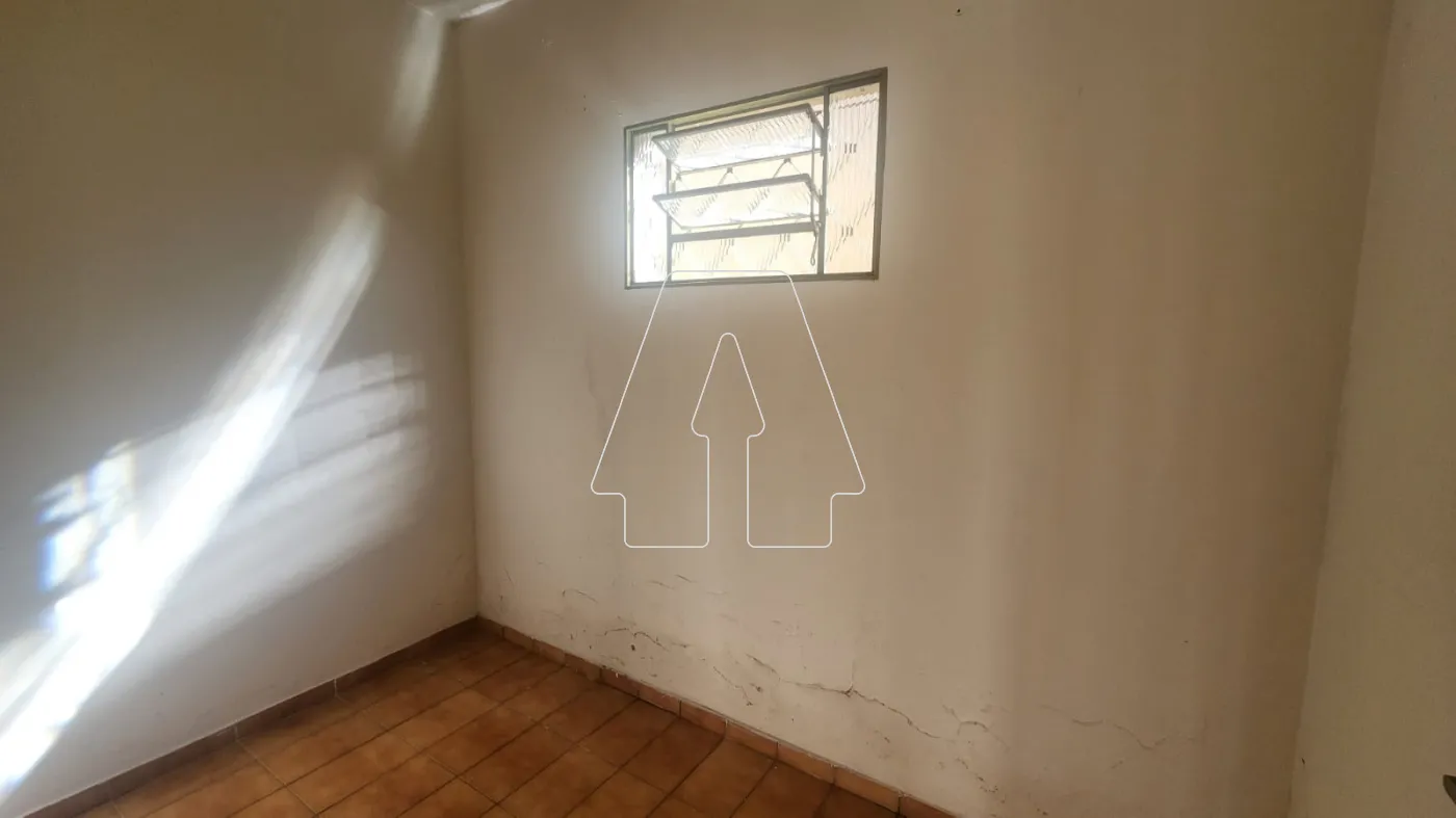 Comprar Casa / Residencial em Ara&ccedil;atuba R$ 350.000,00 - Foto 12