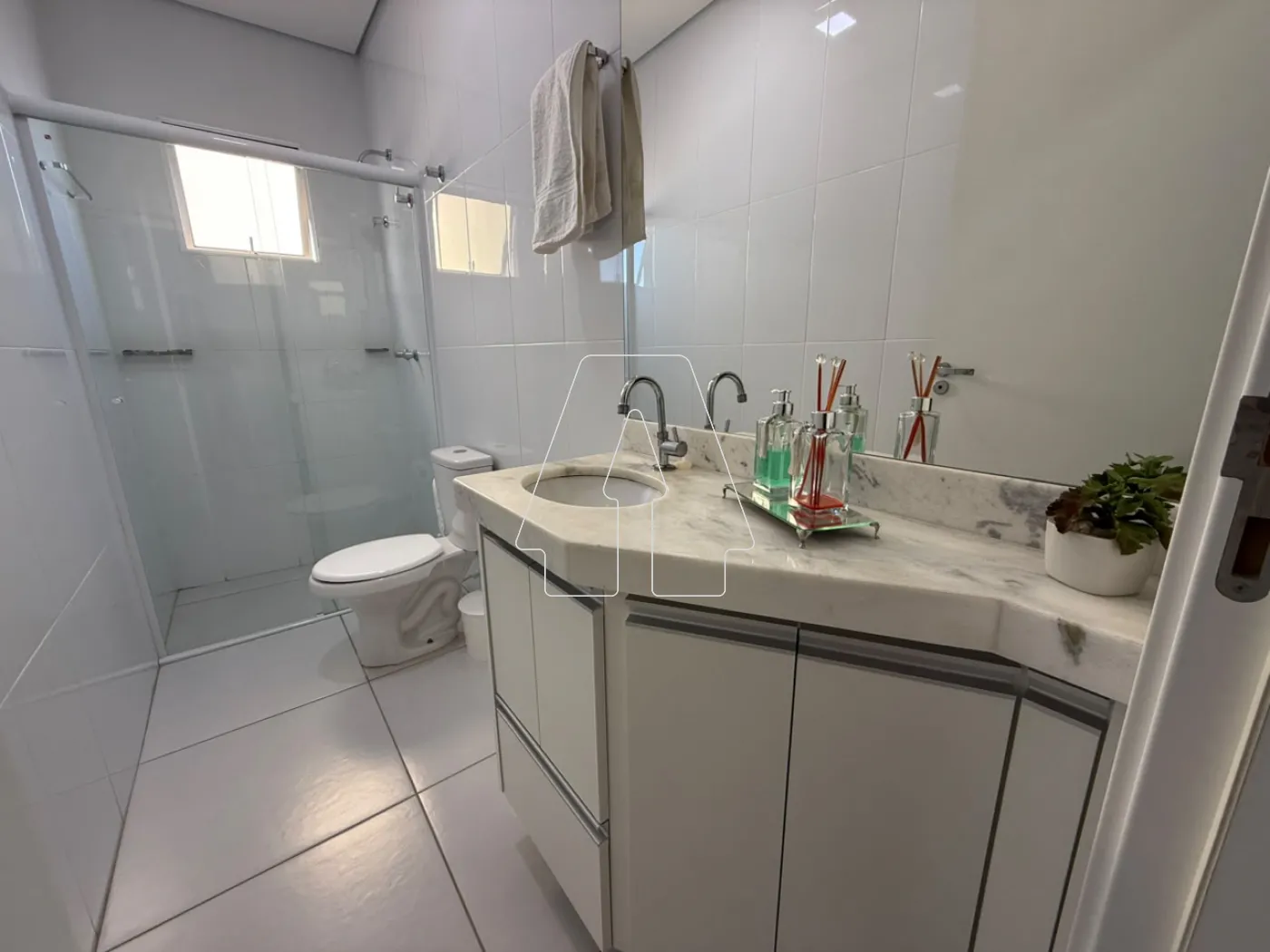 Comprar Apartamento / Padr&atilde;o em Ara&ccedil;atuba R$ 420.000,00 - Foto 7