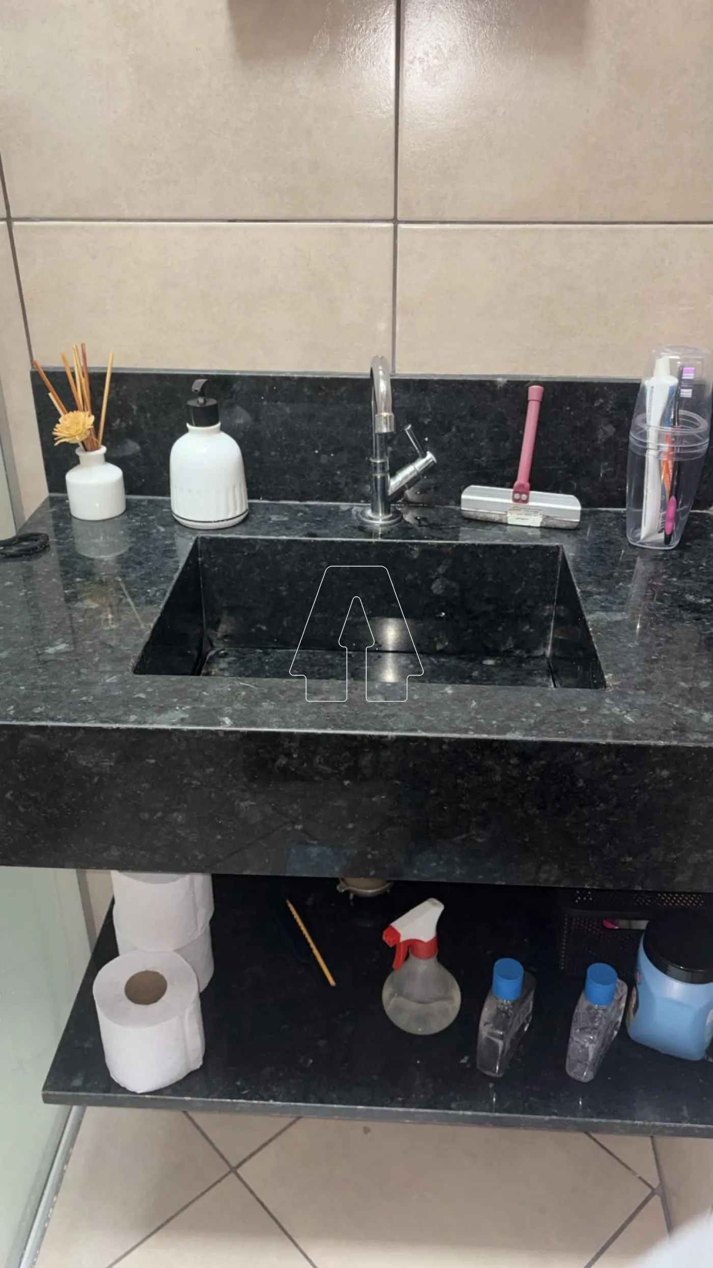 Comprar Casa / Residencial em Ara&ccedil;atuba R$ 400.000,00 - Foto 5