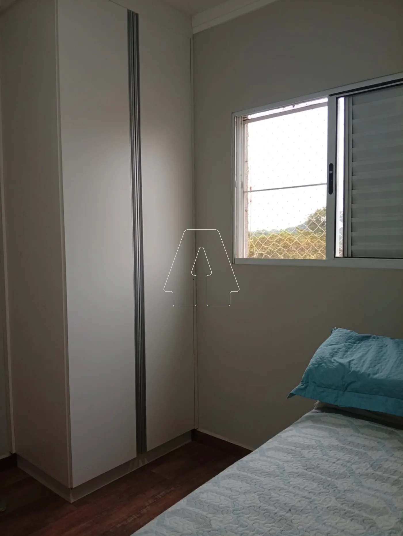Comprar Apartamento / Padr&atilde;o em Ara&ccedil;atuba R$ 430.000,00 - Foto 14