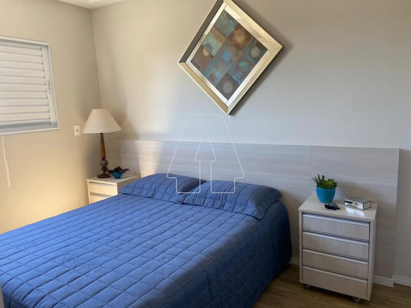 Alugar Apartamento / Padr&atilde;o em Ara&ccedil;atuba R$ 2.300,00 - Foto 13