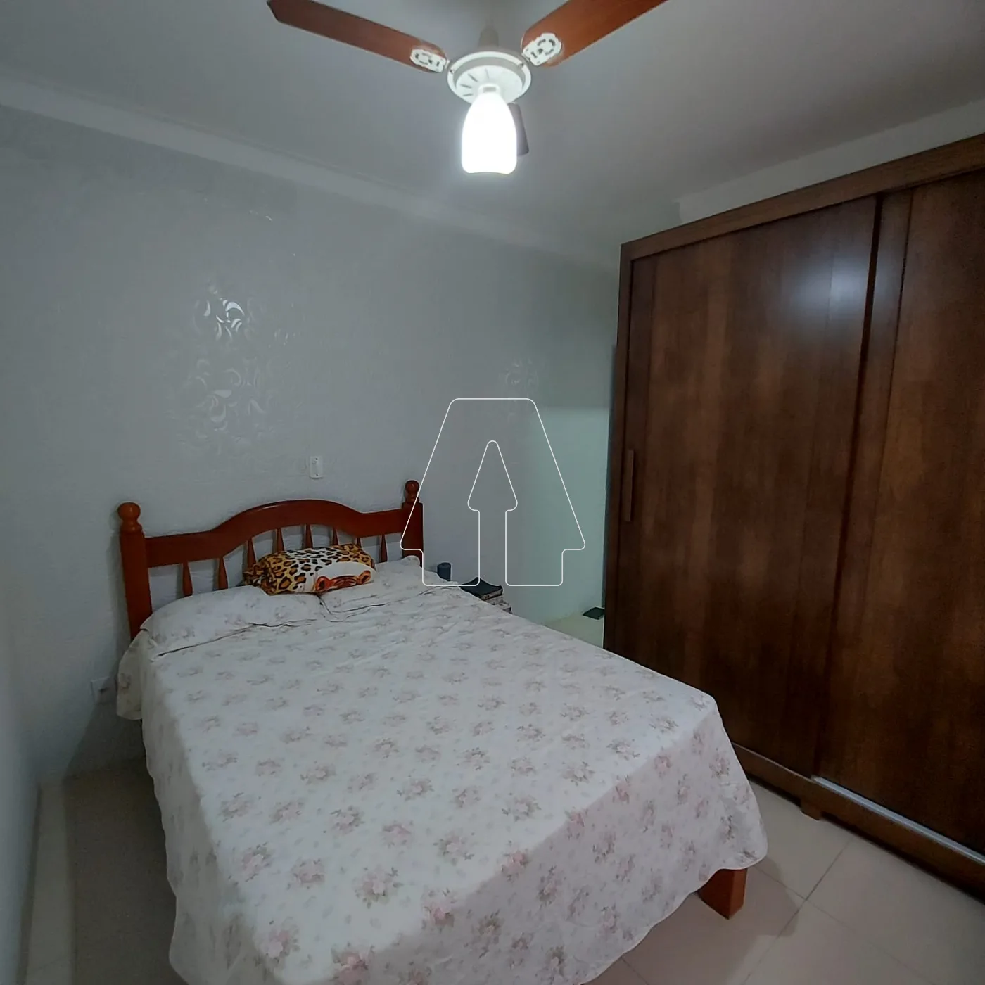 Comprar Casa / Residencial em Ara&ccedil;atuba R$ 520.000,00 - Foto 10