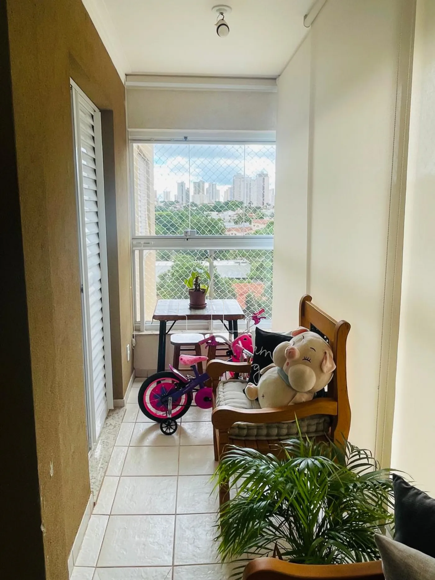 Comprar Apartamento / Padr&atilde;o em Ara&ccedil;atuba - Foto 15