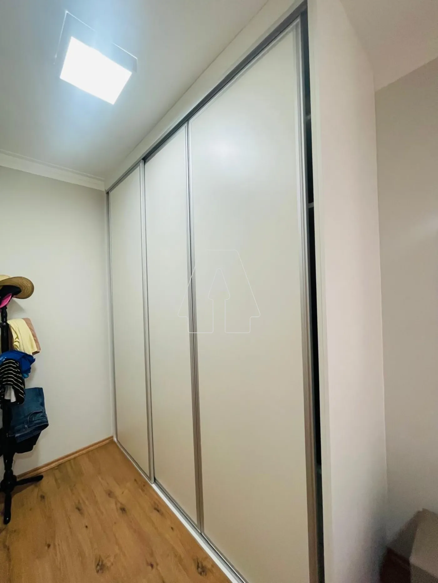 Comprar Apartamento / Padr&atilde;o em Ara&ccedil;atuba - Foto 18