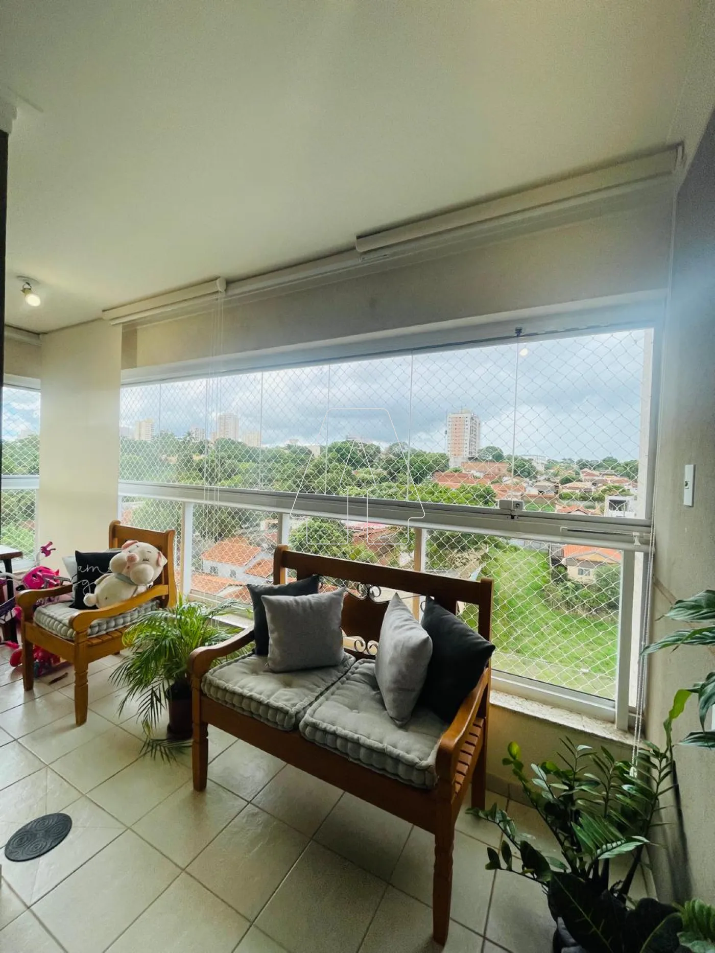 Comprar Apartamento / Padr&atilde;o em Ara&ccedil;atuba - Foto 6
