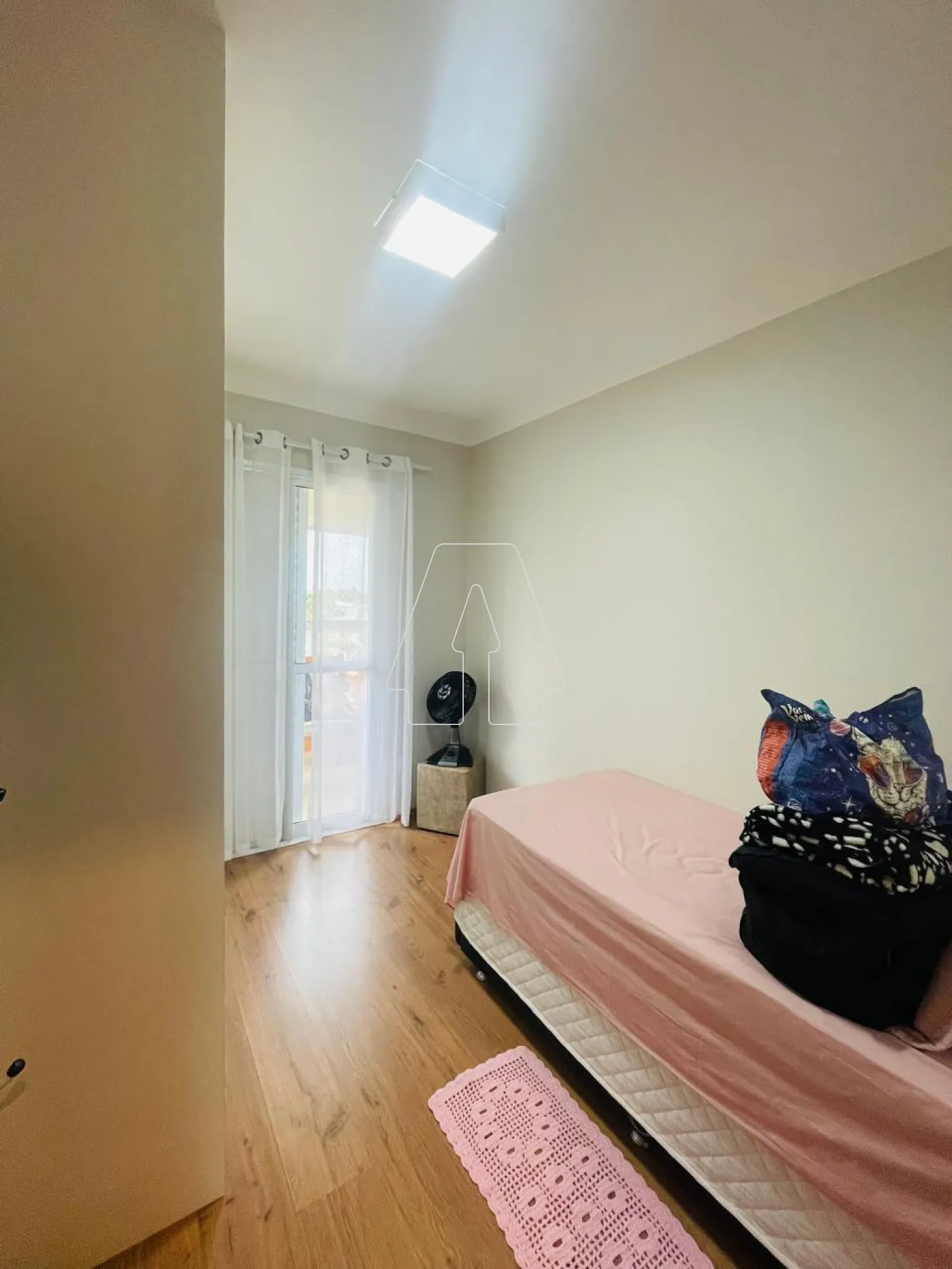 Comprar Apartamento / Padr&atilde;o em Ara&ccedil;atuba - Foto 13