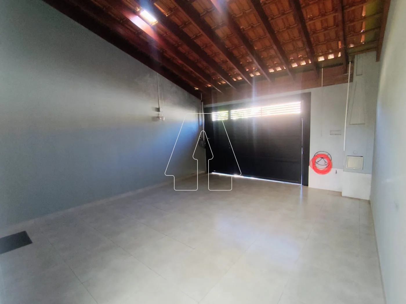 Comprar Casa / Residencial em Ara&ccedil;atuba R$ 320.000,00 - Foto 5
