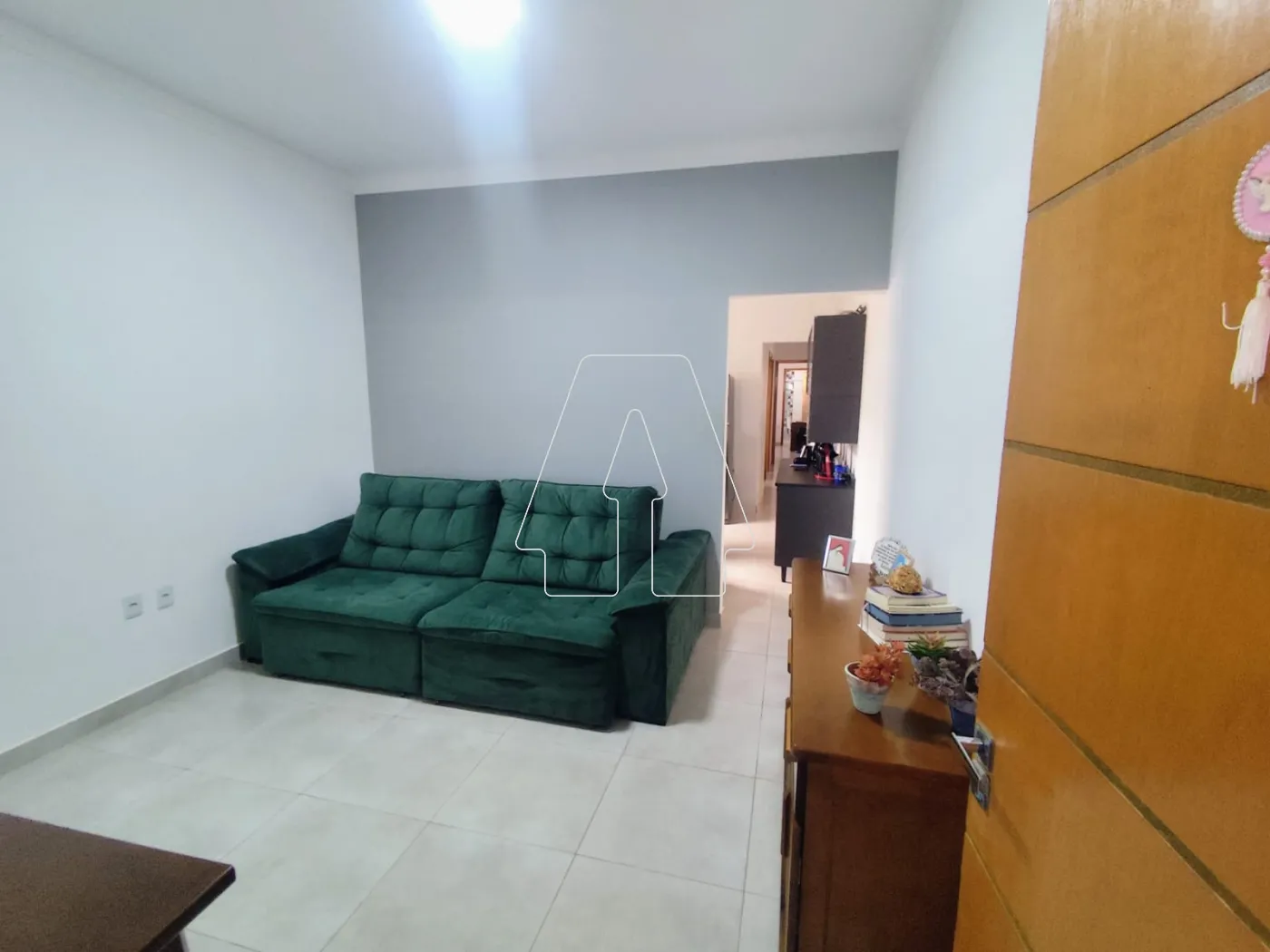 Comprar Casa / Residencial em Ara&ccedil;atuba R$ 320.000,00 - Foto 6