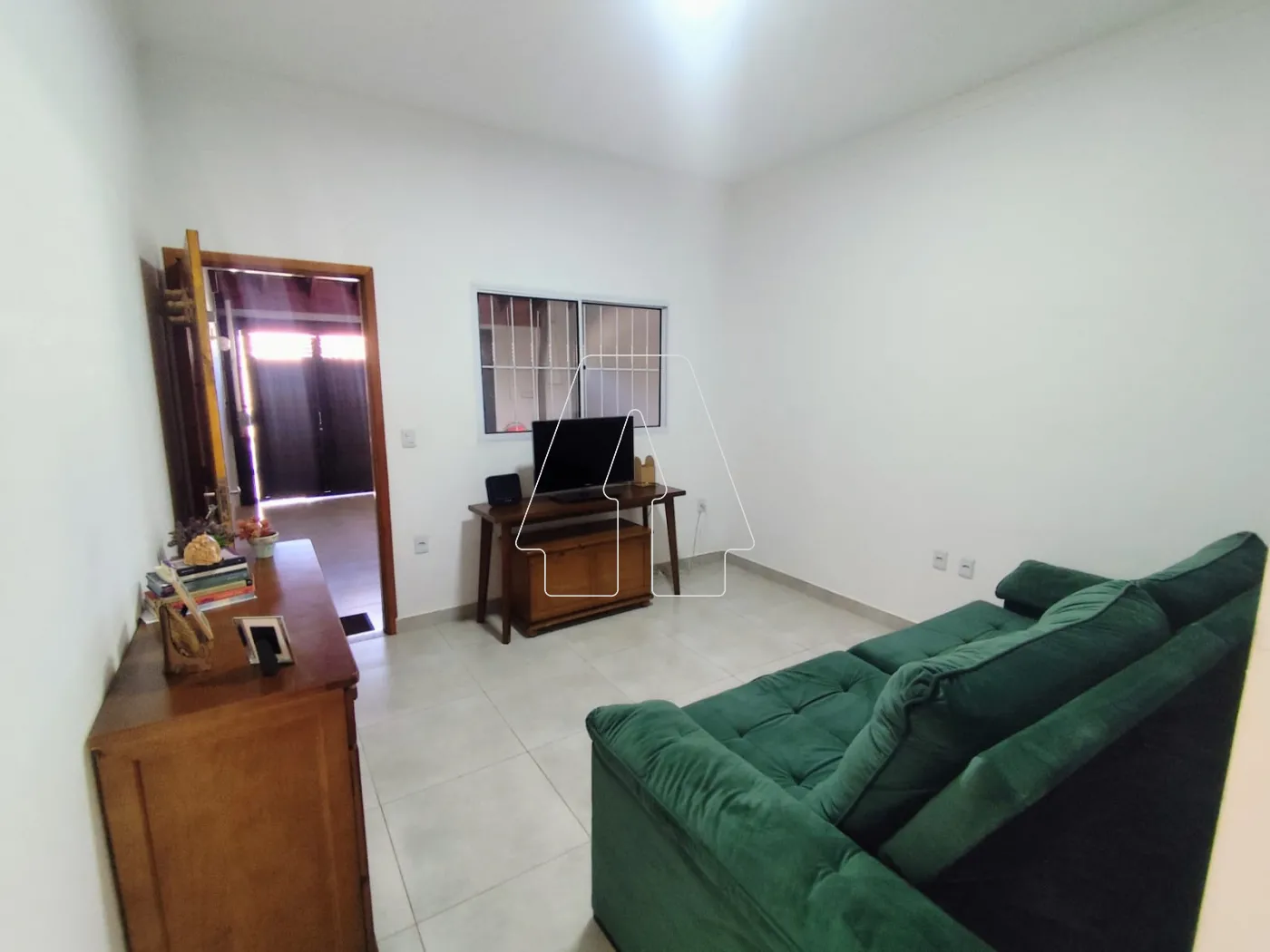 Comprar Casa / Residencial em Ara&ccedil;atuba R$ 320.000,00 - Foto 8