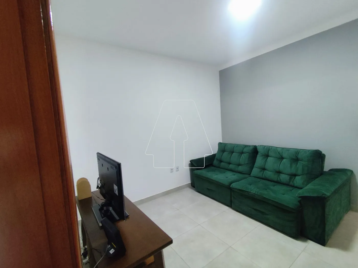 Comprar Casa / Residencial em Ara&ccedil;atuba R$ 320.000,00 - Foto 10