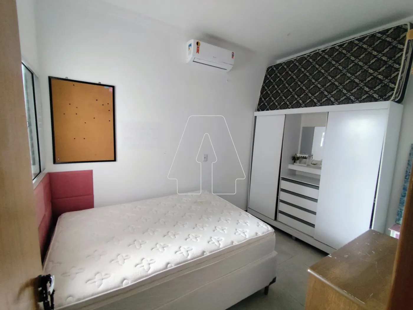 Comprar Casa / Residencial em Ara&ccedil;atuba R$ 320.000,00 - Foto 17