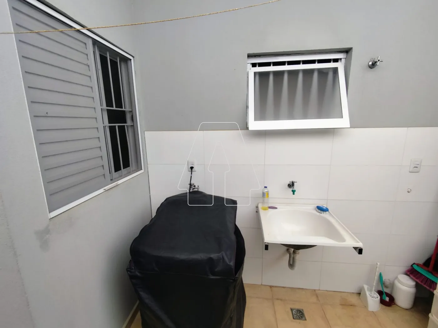 Comprar Casa / Residencial em Ara&ccedil;atuba R$ 320.000,00 - Foto 22