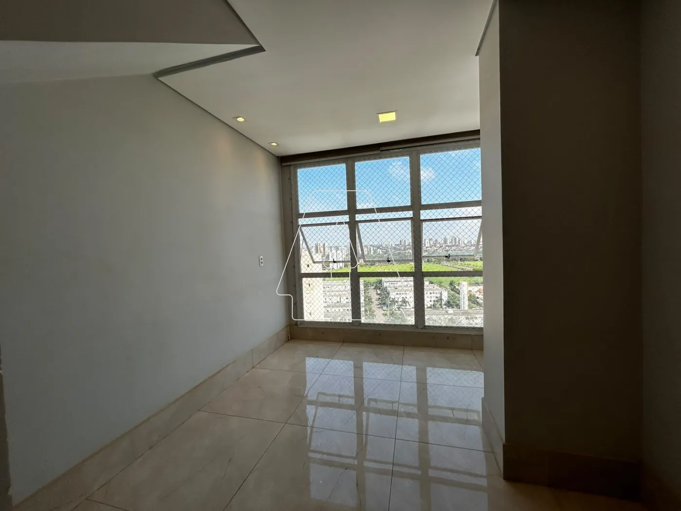 Alugar Apartamento / Cobertura em Ara&ccedil;atuba R$ 6.000,00 - Foto 6