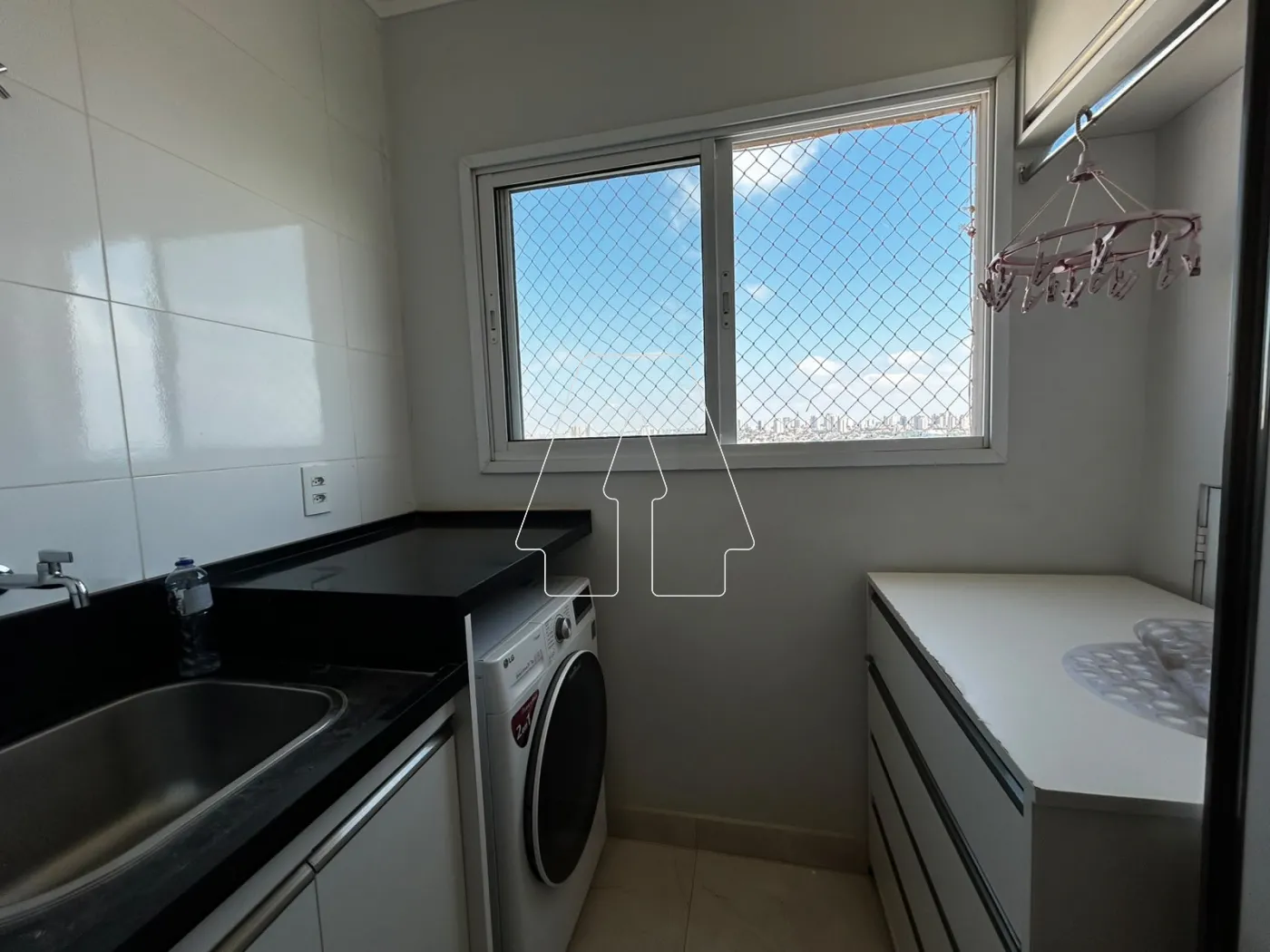 Alugar Apartamento / Cobertura em Ara&ccedil;atuba R$ 6.000,00 - Foto 11