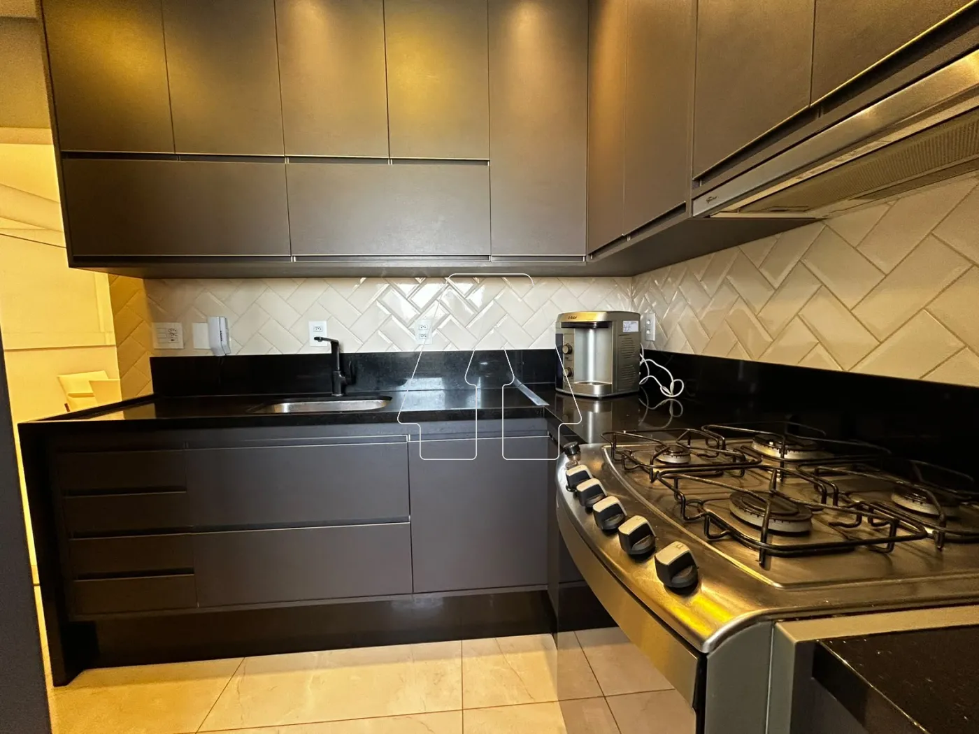 Alugar Apartamento / Cobertura em Ara&ccedil;atuba R$ 6.000,00 - Foto 10