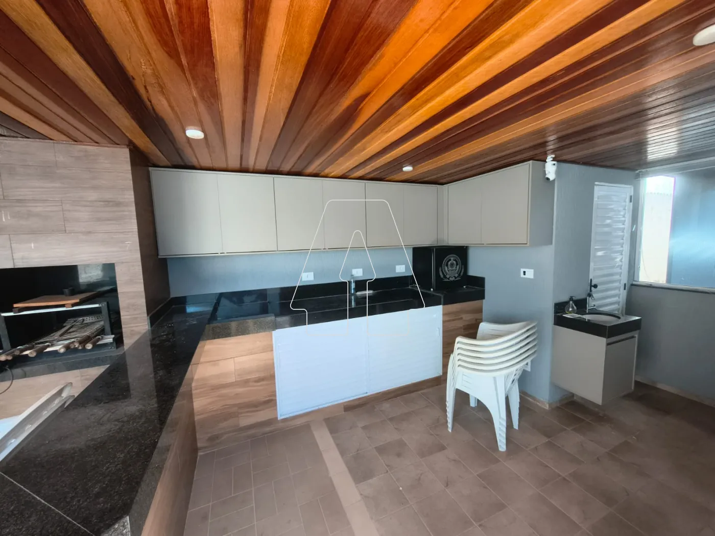 Comprar Casa / Residencial em Ara&ccedil;atuba R$ 640.000,00 - Foto 1