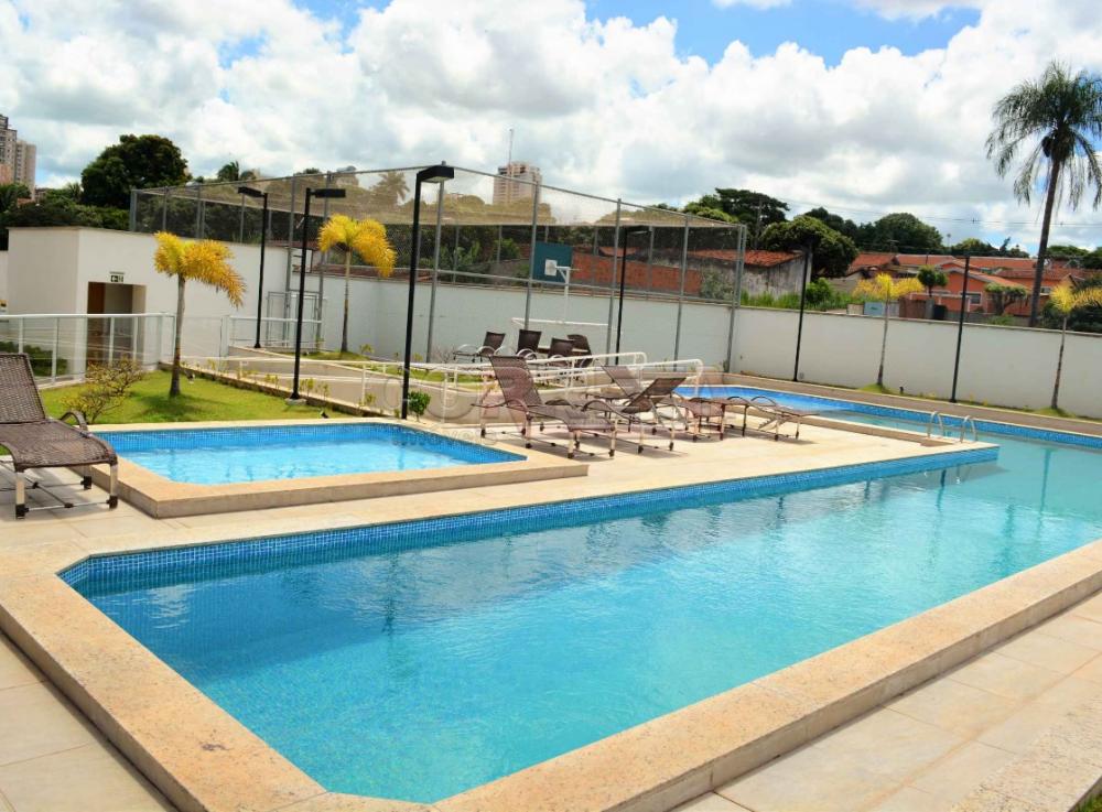Alugar Apartamento / Padr&atilde;o em Ara&ccedil;atuba R$ 2.700,00 - Foto 32