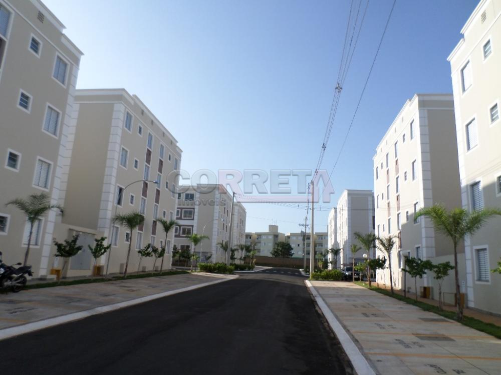 Alugar Apartamento / Padr&atilde;o em Ara&ccedil;atuba R$ 1.200,00 - Foto 12