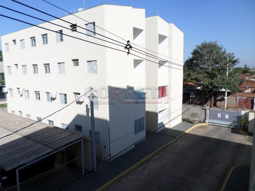 Comprar Apartamento / Padr&atilde;o em Ara&ccedil;atuba R$ 150.000,00 - Foto 15