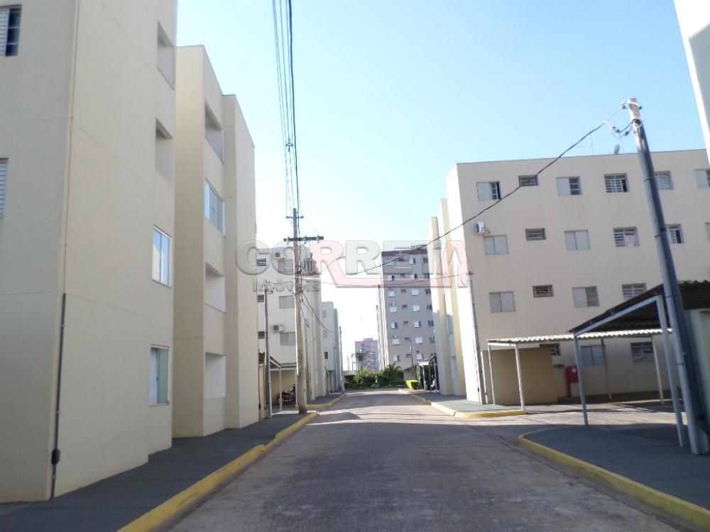 Comprar Apartamento / Padr&atilde;o em Ara&ccedil;atuba R$ 150.000,00 - Foto 18