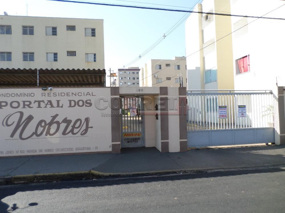 Comprar Apartamento / Padr&atilde;o em Ara&ccedil;atuba R$ 150.000,00 - Foto 20