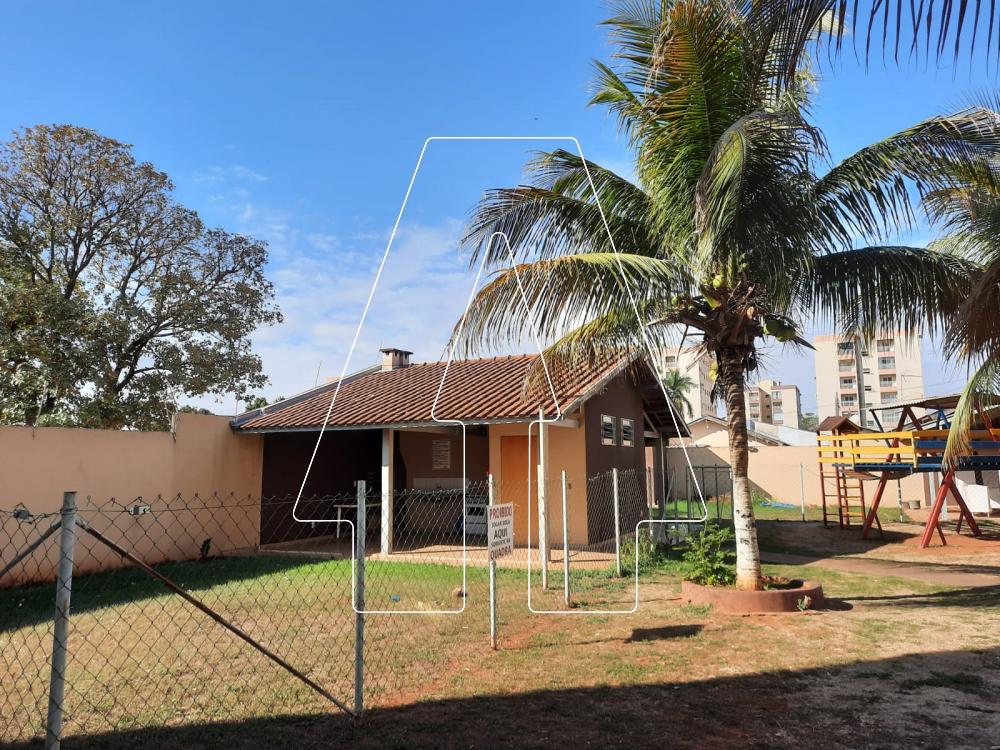 Alugar Apartamento / Padr&atilde;o em Ara&ccedil;atuba R$ 1.100,00 - Foto 19