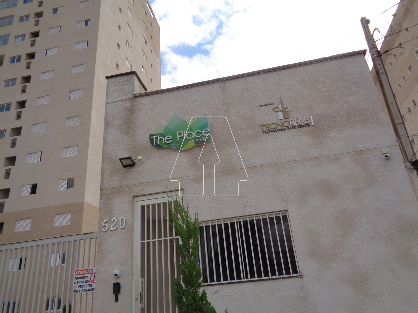 Alugar Apartamento / Padr&atilde;o em Ara&ccedil;atuba R$ 2.500,00 - Foto 27
