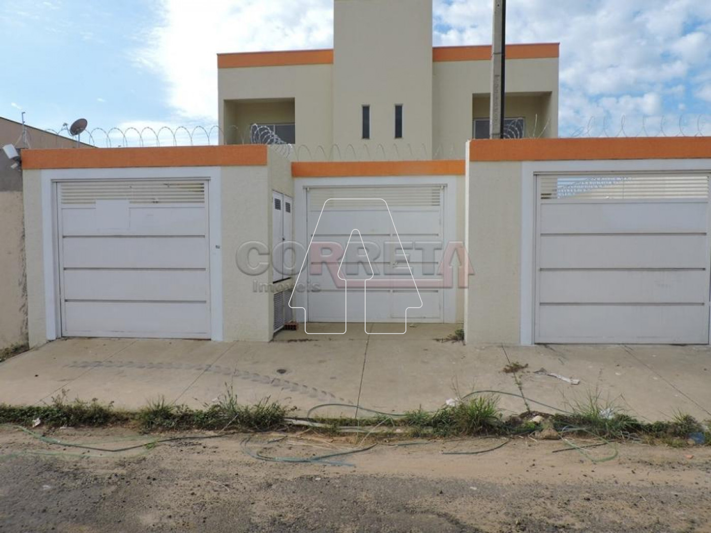 Comprar Apartamento / Padr&atilde;o em Ara&ccedil;atuba R$ 200.000,00 - Foto 11