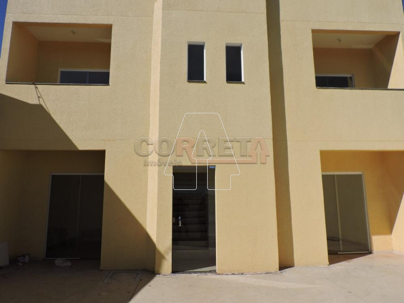Comprar Apartamento / Padr&atilde;o em Ara&ccedil;atuba R$ 200.000,00 - Foto 11