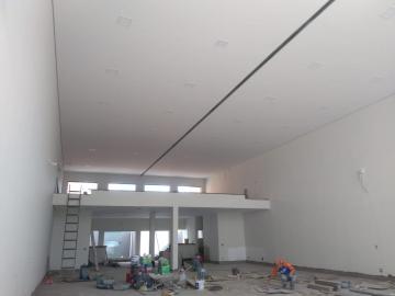 Aracatuba Centro Salao Locacao R$ 7.500,00  2 Vagas Area construida 200.00m2