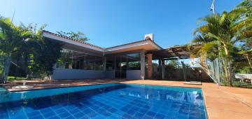 Aracatuba Area Rural de Aracatuba Rural Venda R$1.050.000,00 Condominio R$1.200,00 3 Dormitorios 4 Vagas Area do terreno 1355.94m2 Area construida 277.90m2