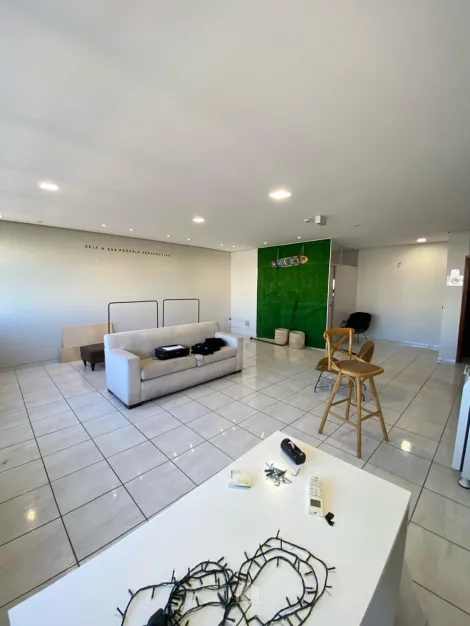 Aracatuba Centro Comercial Locacao R$ 1.200,00 Condominio R$800,00 