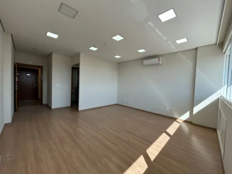 Aracatuba Centro Comercial Locacao R$ 2.000,00 Condominio R$550,00 Area construida 38.83m2