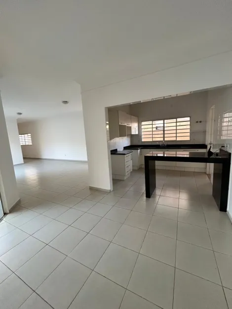 Aracatuba Aeroporto Casa Locacao R$ 7.000,00 3 Dormitorios 2 Vagas Area do terreno 390.00m2 Area construida 286.00m2