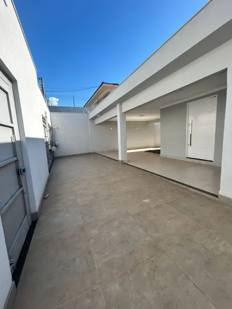 Aracatuba Jardim Brasilia Casa Venda R$1.340.000,00 4 Dormitorios 6 Vagas Area do terreno 500.00m2 Area construida 336.00m2
