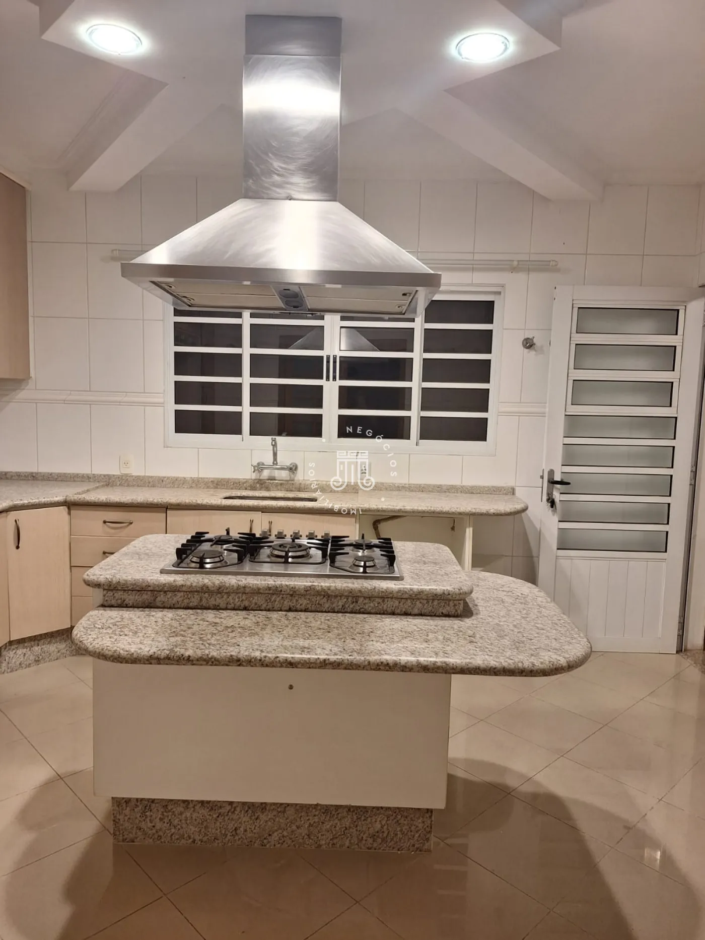 Alugar Casa / Sobrado em Jundia&iacute; R$ 2.800,00 - Foto 5