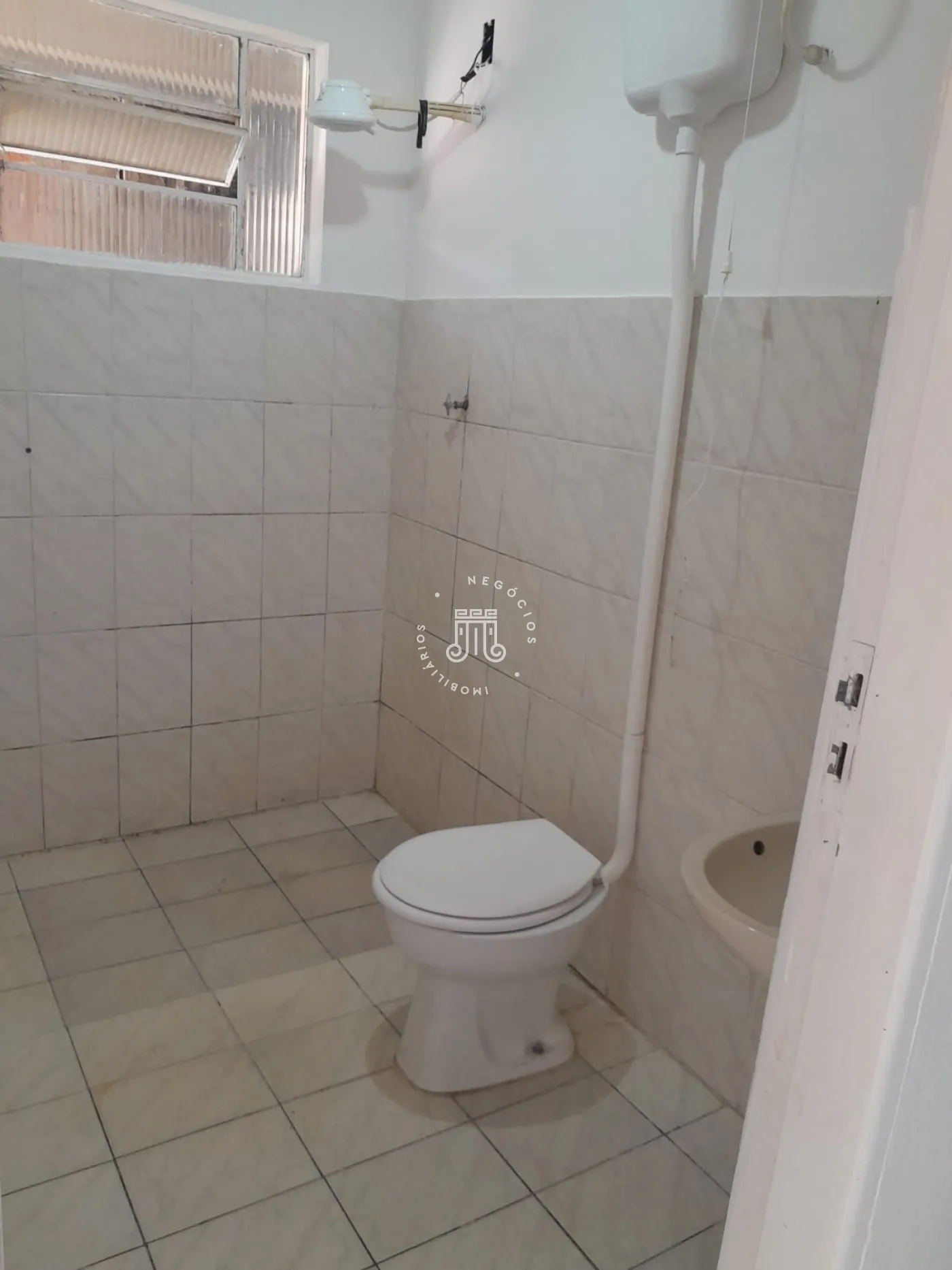 Alugar Casa / Padr&atilde;o em V&aacute;rzea Paulista R$ 1.750,00 - Foto 16