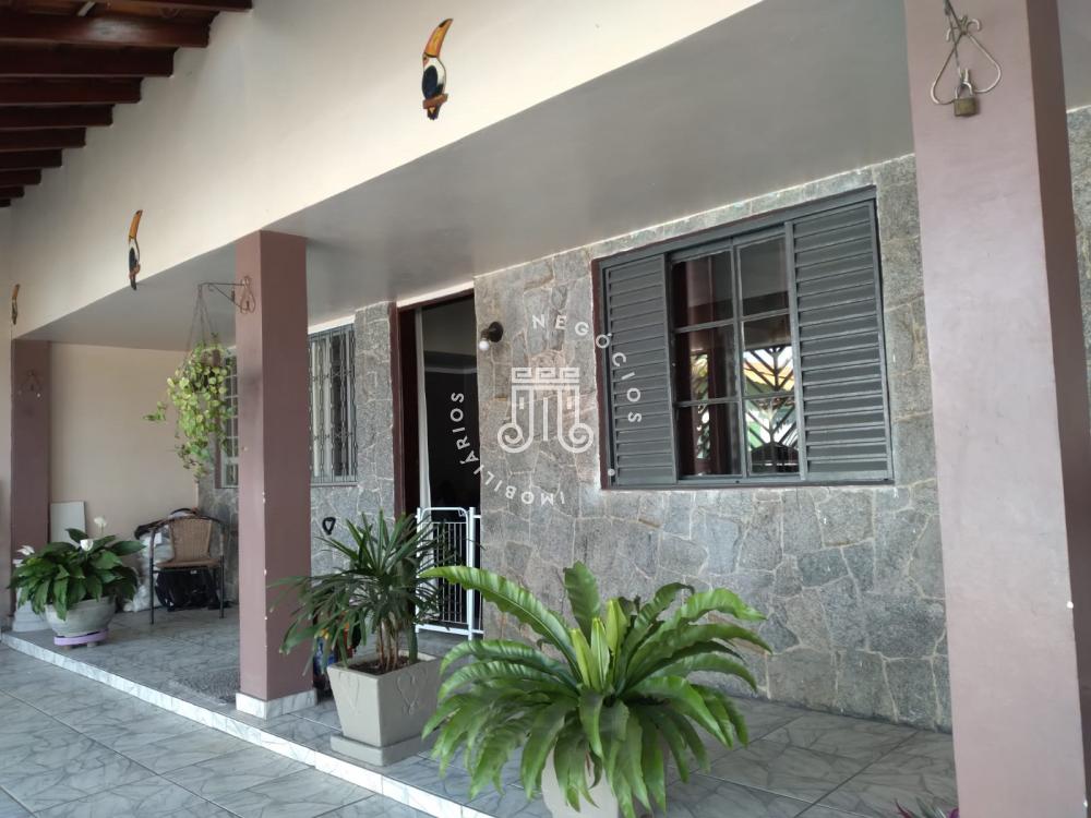 Comprar Casa / Padr&atilde;o em V&aacute;rzea Paulista R$ 629.000,00 - Foto 1