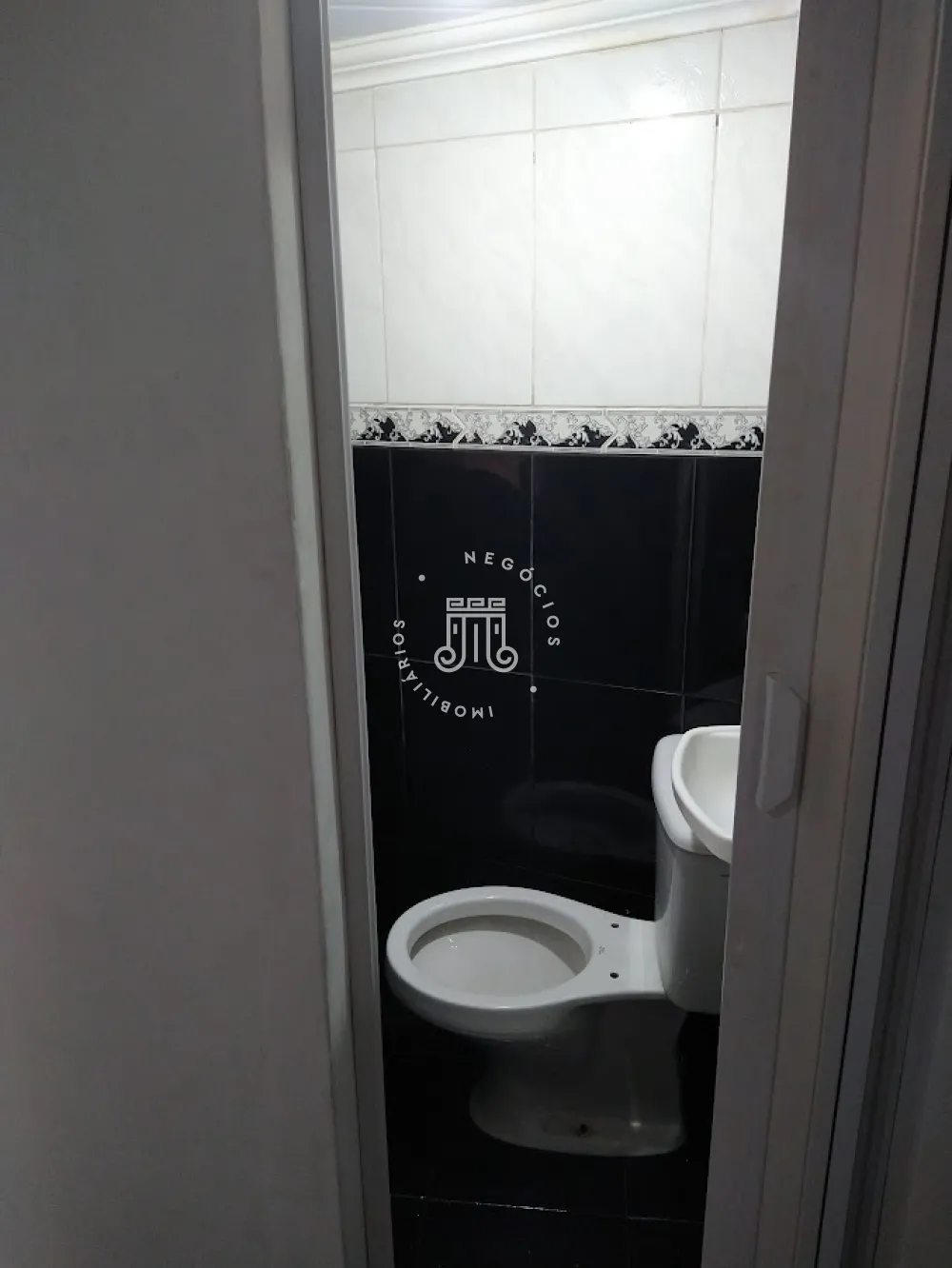 Comprar Casa / Sobrado em V&aacute;rzea Paulista R$ 456.000,00 - Foto 16