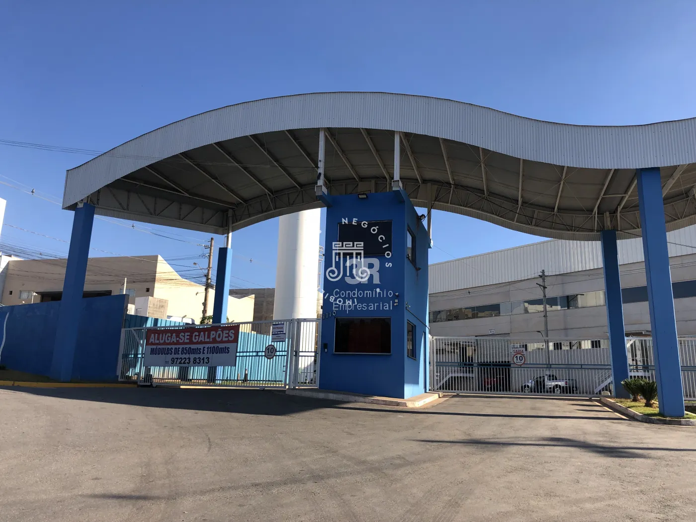 Alugar Comercial / Galp&atilde;o em V&aacute;rzea Paulista R$ 35.200,00 - Foto 8