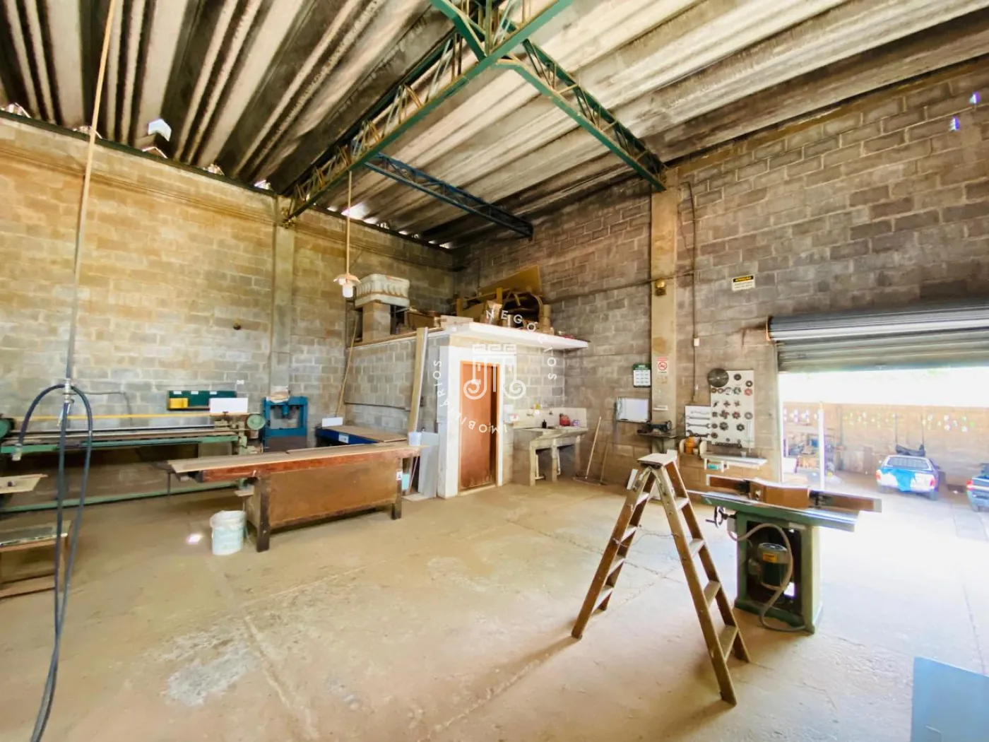 Alugar Comercial / Galp&atilde;o em V&aacute;rzea Paulista R$ 12.000,00 - Foto 11