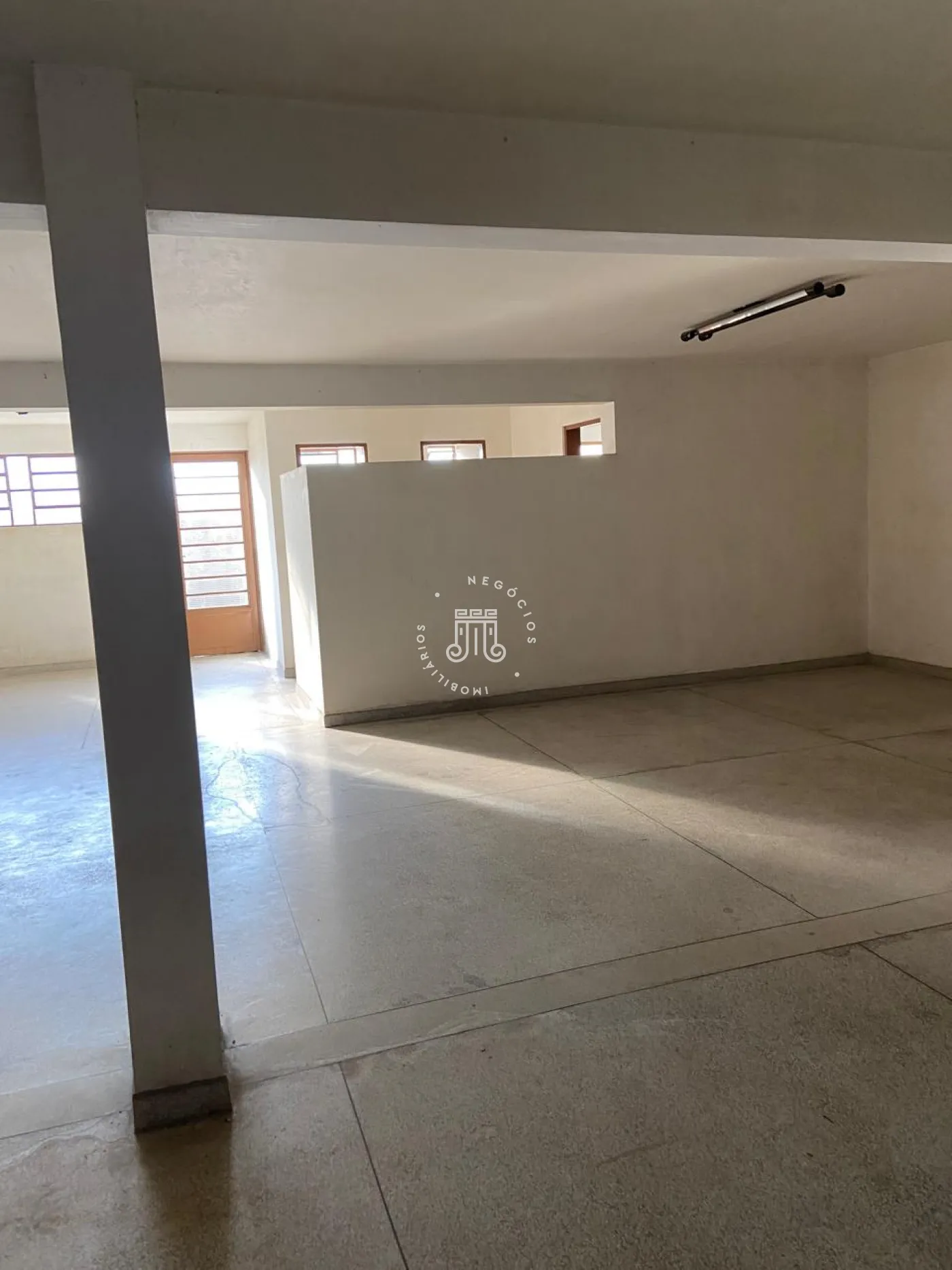 Alugar Comercial / Galp&atilde;o em V&aacute;rzea Paulista R$ 7.000,00 - Foto 19